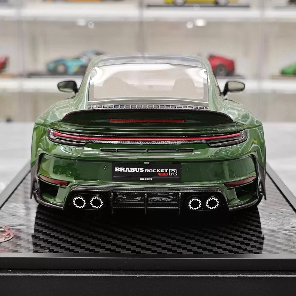 [VIP] 1:18 Porsche 2024 911 Turbo S Brabus Rocket 900R Glossy verde modellino di auto resina