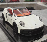 [VIP] 1:18 Porsche 2024 911 Turbo S Brabus Rocket 900R Glossy White Model Car Resin