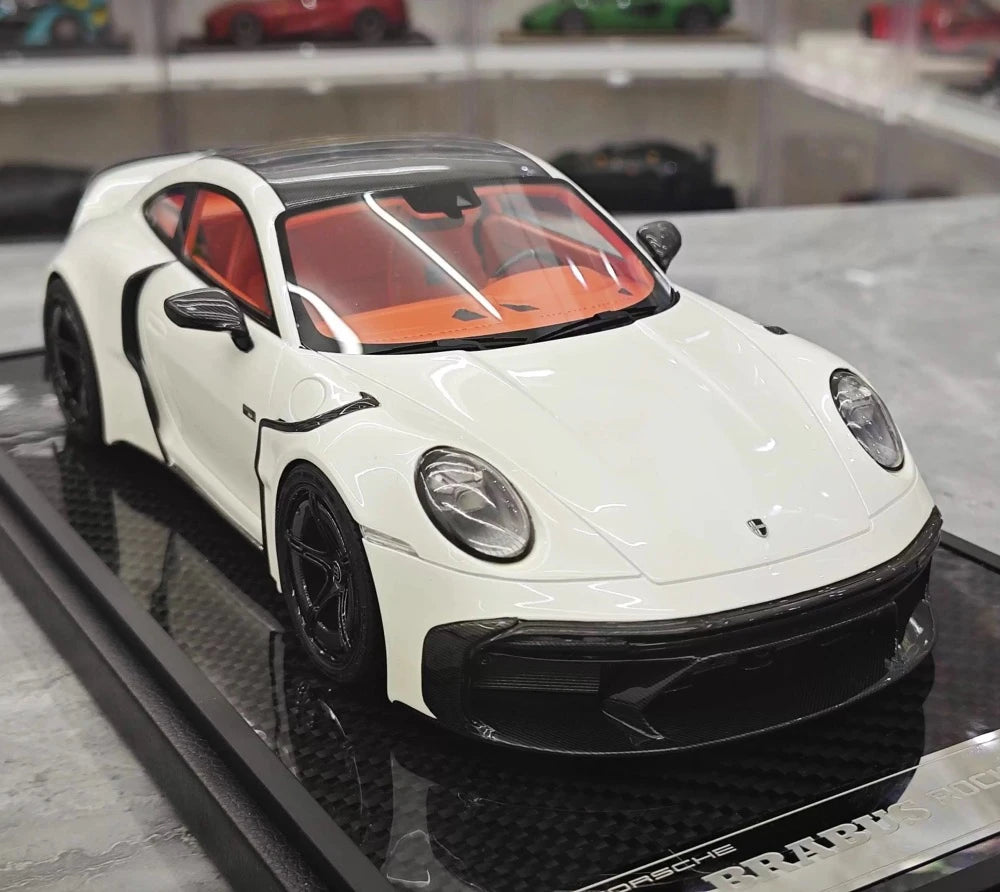 [VIP] 1:18 Porsche 2024 911 Turbo S Brabus Rocket 900R Glossy bianco modellino di auto resina