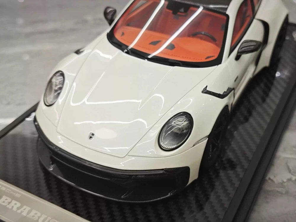 [VIP] 1:18 Porsche 2024 911 Turbo S Brabus Rocket 900R Glossy White Model Car Resin