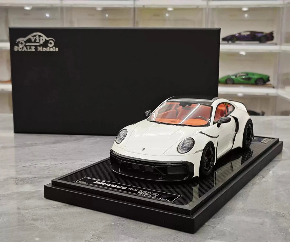[VIP] 1:18 Porsche 2024 911 Turbo S Brabus Rocket 900R Glossy White Model Car Resin