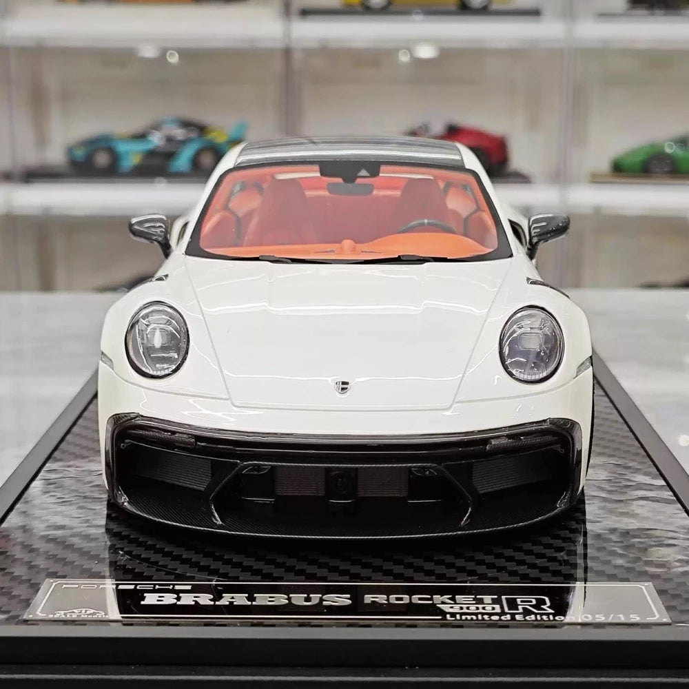 [VIP] 1:18 Porsche 2024 911 Turbo S Brabus Rocket 900R Glossy bianco modellino di auto resina