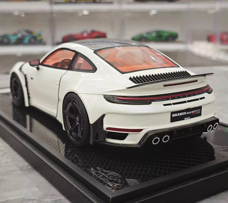 [VIP] 1:18 Porsche 2024 911 Turbo S Brabus Rocket 900R Glossy White Model Car Resin