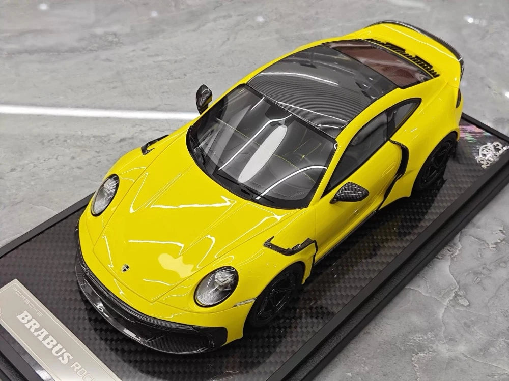[VIP] 1:18 Porsche 2024 911 Turbo S Brabus Rocket 900R Glossy gul modellbil resin