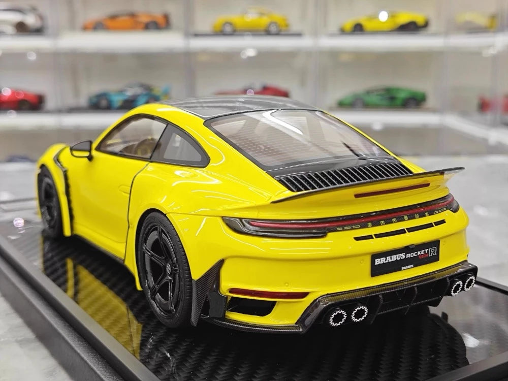 [VIP] 1:18 Porsche 2024 911 Turbo S Brabus Rocket 900R Glossy gul modellbil resin