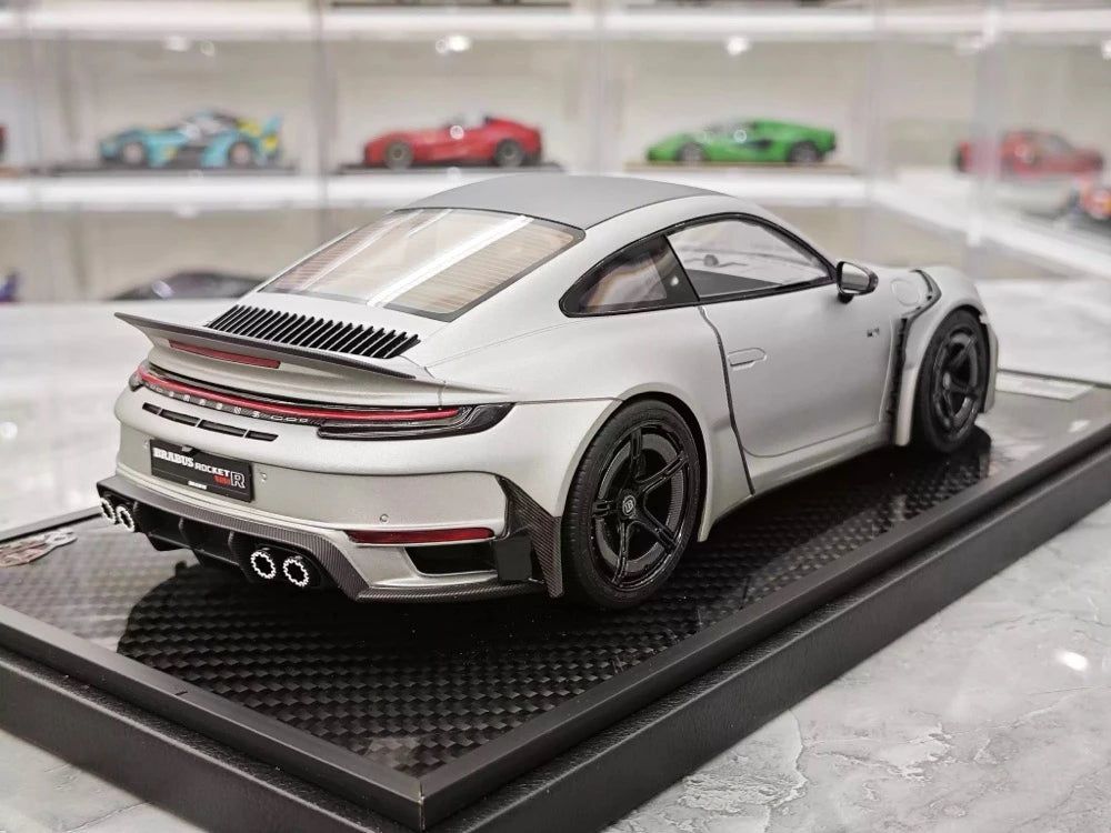 [VIP] 1:18 Porsche 2024 911 Turbo S Brabus Rocket 900R Matte grå modellbil resin