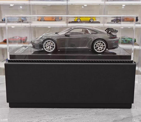 [VIP] 1:18 Porsche 2025 911 992.2 GT3 Glossy Gray Model Car Resin