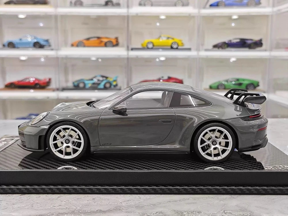 [VIP] 1:18 Porsche 2025 911 992.2 GT3 Glossy Gray Model Car Resin