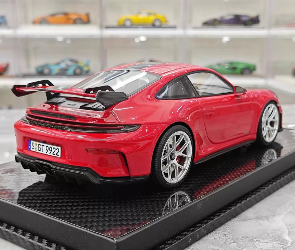 [VIP] 1:18 Porsche 2025 911 992.2 GT3 Glossy Red Model Car Resin
