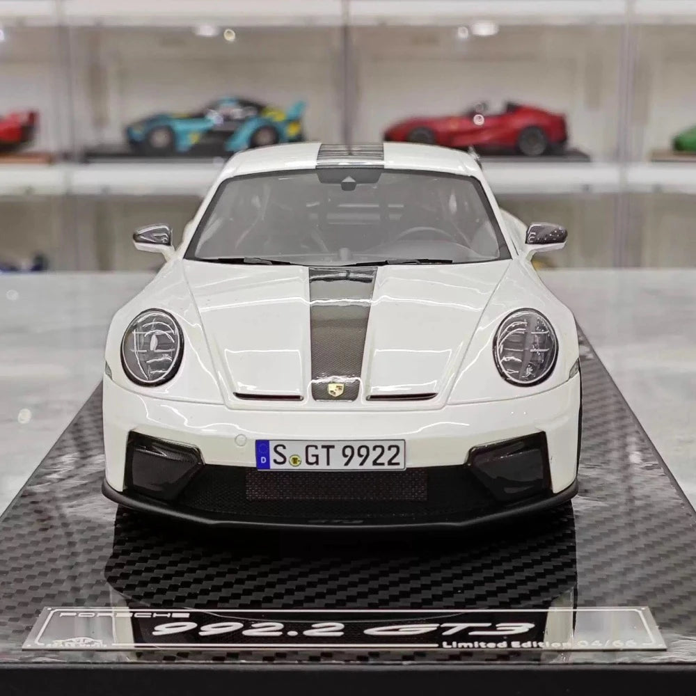 [VIP] 1:18 Porsche 2025 911 992.2 GT3 Glossy White Model Car Resin