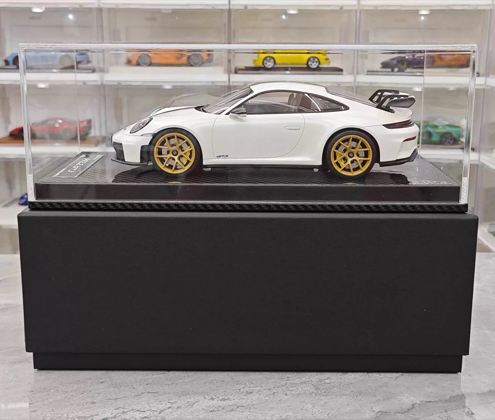 [VIP] 1:18 Porsche 2025 911 992.2 GT3 グロスy ホワイト モデルカー レジン