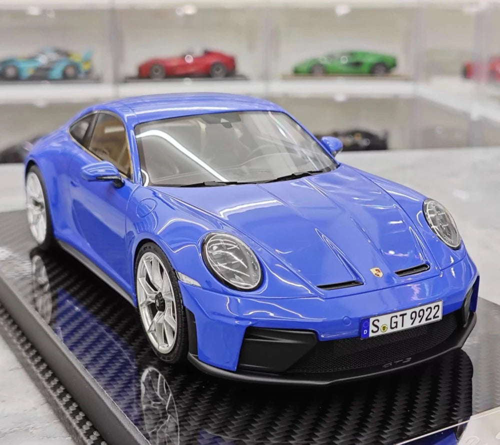[VIP] 1:18 Porsche 2025 911 992.2 GT3 Touring Glossy Blue Model Car Resin