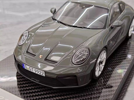 [VIP] 1:18 Porsche 2025 911 992.2 GT3 Touring Glossy Gray Model Car Resin