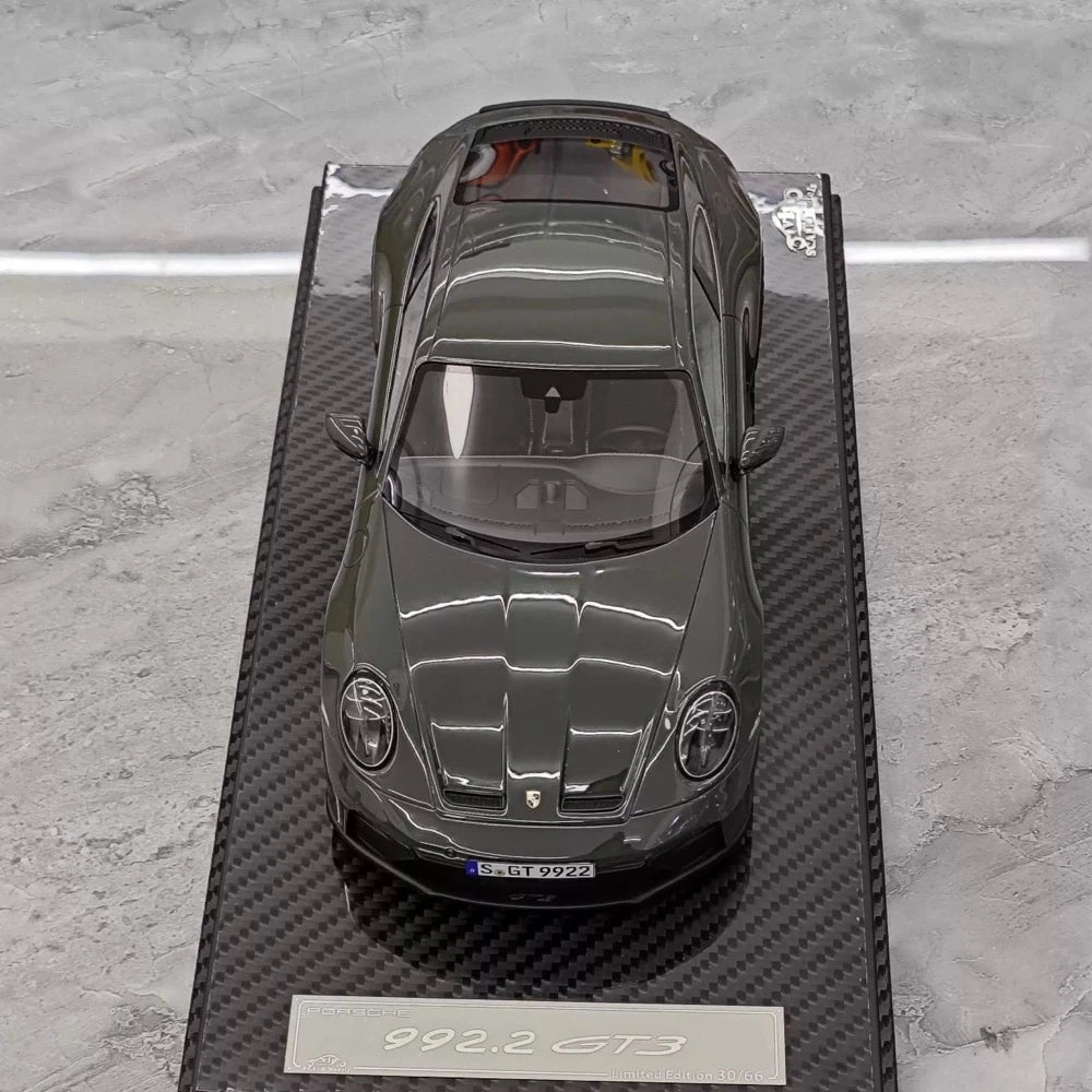 [VIP] 1:18 Porsche 2025 911 992.2 GT3 Touring Glossy Gray Model Car Resin