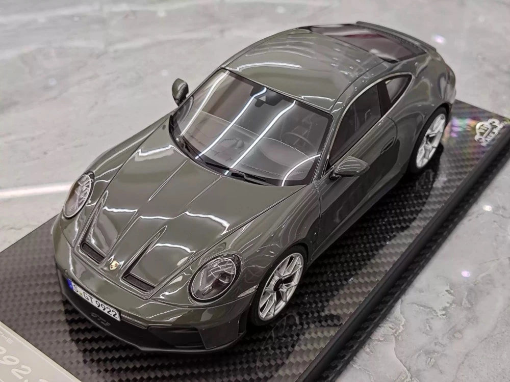 [VIP] 1:18 Porsche 2025 911 992.2 GT3 Touring Glossy Gray Model Car Resin
