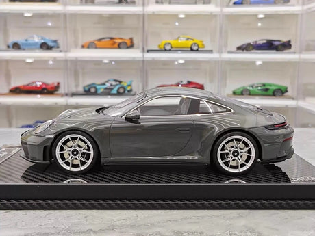 [VIP] 1:18 Porsche 2025 911 992.2 GT3 Touring Glossy Gray Model Car Resin