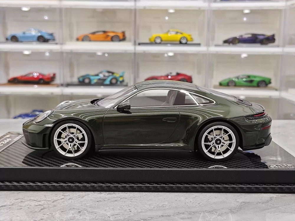 [VIP] 1:18 Porsche 2025 911 992.2 GT3 Touring brillant vert voiture miniature Resin