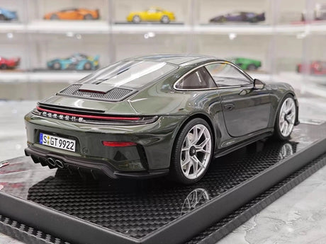 [VIP] 1:18 Porsche 2025 911 992.2 GT3 Touring Glossy Green Model Car Resin