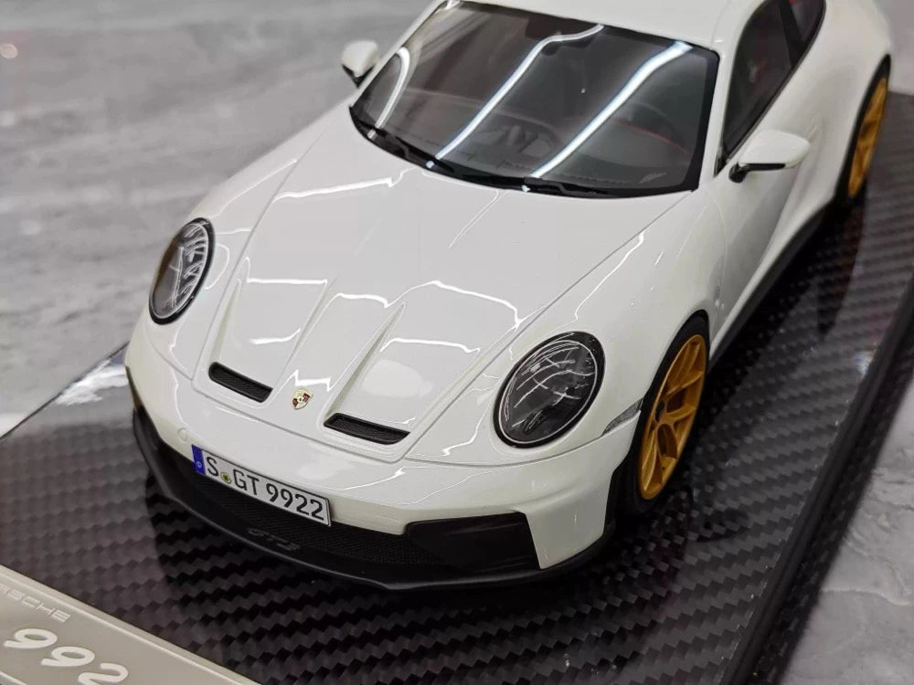 [VIP] 1:18 Porsche 2025 911 992.2 GT3 Touring Glossy White Model Car Resin