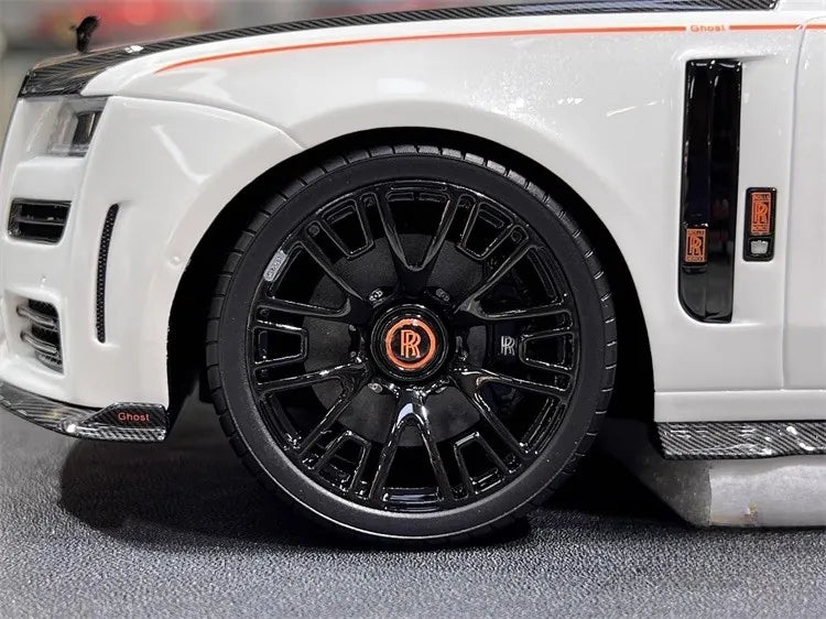 [VMB] 1:18 Rolls-Royce 2022 Ghost Mansory White Model Car Resin