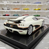 [VMB] 1:18 Koenigsegg 2006 CCX Night Glow Edition White Model Car Resin