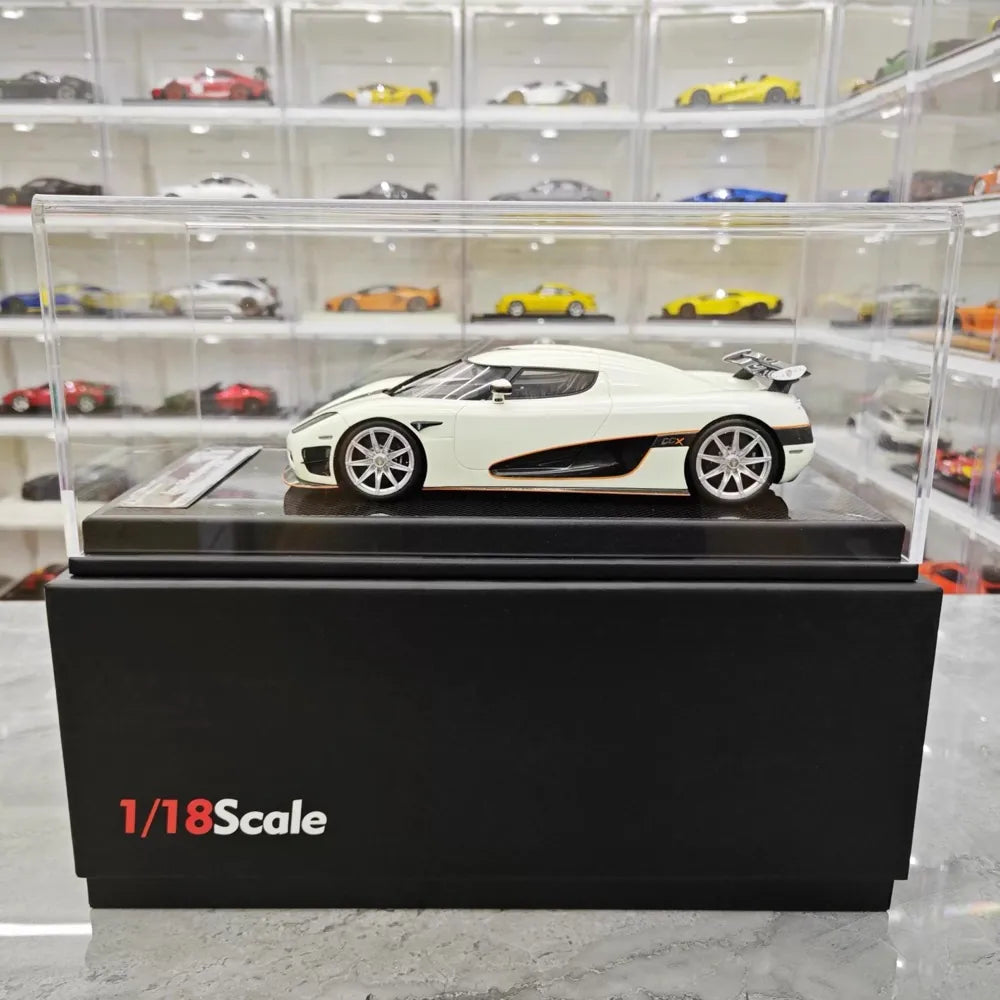 [VMB] 1:18 Koenigsegg 2006 CCX Night Glow Edition White Model Car Resin