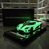 [VMB] 1:18 Koenigsegg 2006 CCX Night Glow Edition White Model Car Resin
