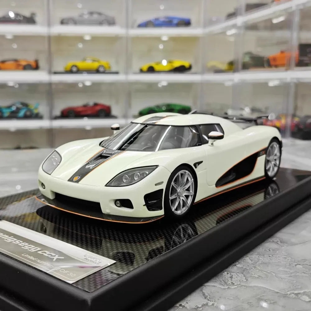 [VMB] 1:18 Koenigsegg 2006 CCX Night Glow Edition White Model Car Resin