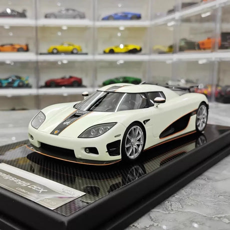 [VMB] 1:18 Koenigsegg 2006 CCX Night Glow Edition White Model Car Resin