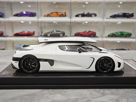 [VMB] 1:18 Koenigsegg 2011 Agera Forza Horizon 5 Edition Model Car Resin