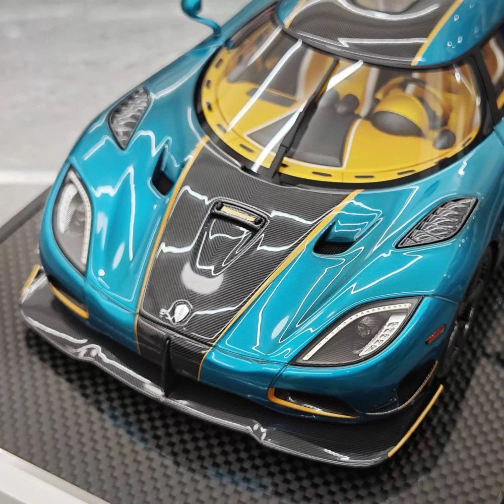 [VMB] 1:18 Koenigsegg 2015 Agera RS Blue Model Car Resin