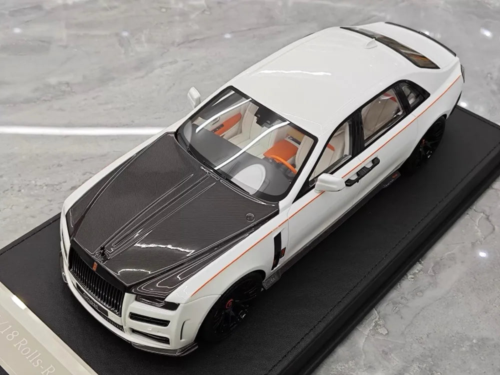 [VMB] 1:18 Rolls-Royce 2021 Ghost ホワイト & ブラック モデルカー レジン