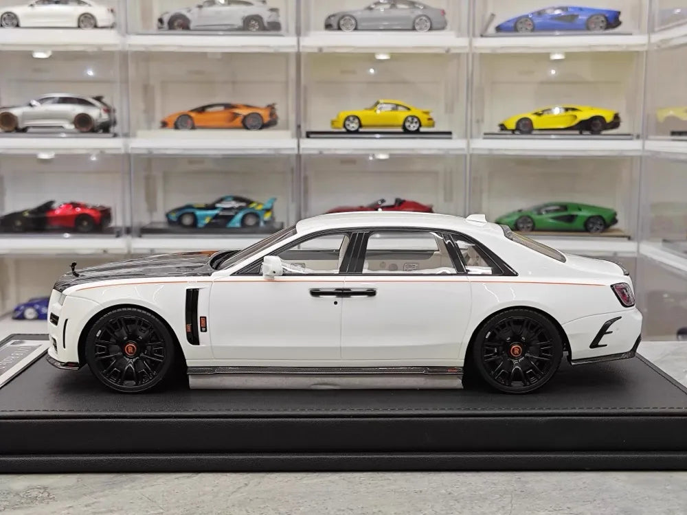 [VMB] 1:18 Rolls-Royce 2021 Ghost ホワイト & ブラック モデルカー レジン