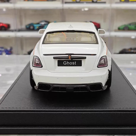 [VMB] 1:18 Rolls-Royce 2021 Ghost White & Black Model Car Resin