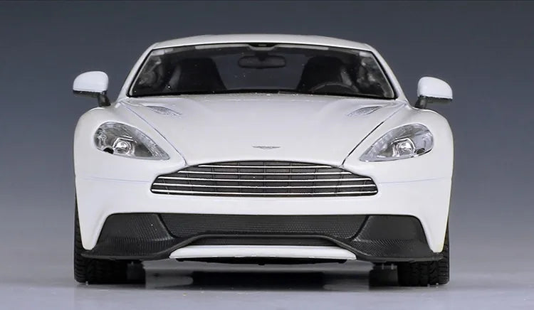 [Welly] 1:24 Aston Martin 2015 Vanquish Model Car Die-Cast