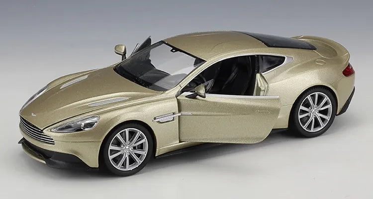 [Welly] 1:24 Aston Martin 2015 Vanquish Model Car Die-Cast