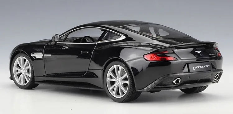 [Welly] 1:24 Aston Martin 2015 Vanquish Model Car Die-Cast