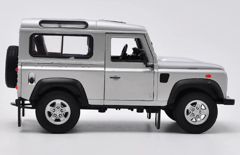 [Welly] 1:24 Land Rover 1994 NAS Defender 90 Silver Model Car Die-Cast
