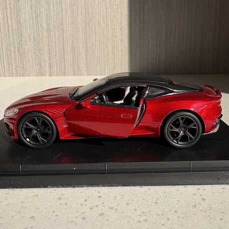 Welly Aston Martin 2019 DBS Superleggera Red 1:36 – Modelo de exhibición de fundición a presión