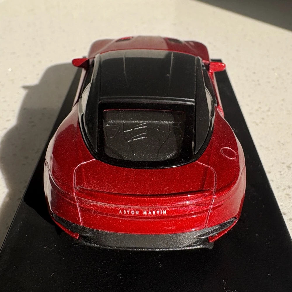 [Welly] 1:36 Aston Martin 2019 DBS Superleggera Red Model Car Die-Cast